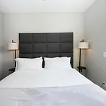 Kasa Comma Lohi Denver